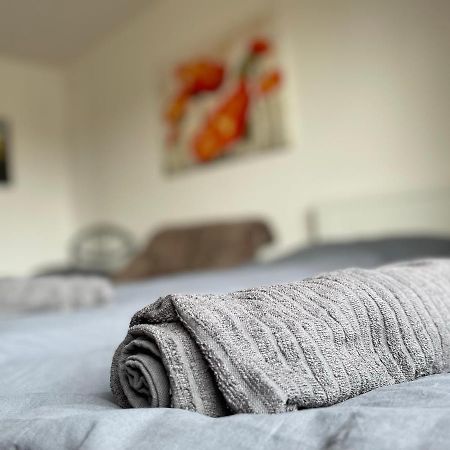 Schoene Zentrale Zimmer In Wilhelmshaven Apartamento Exterior foto
