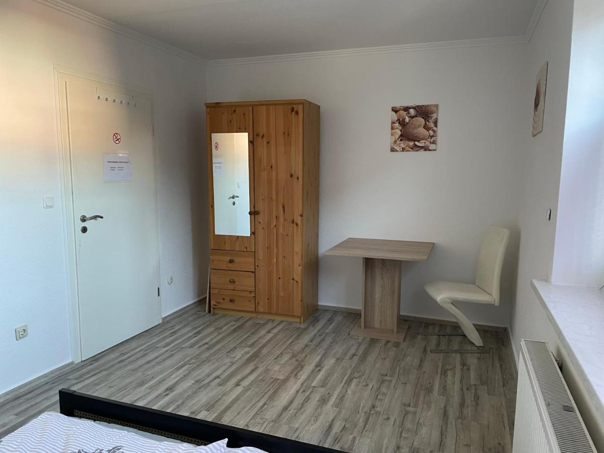 Schoene Zentrale Zimmer In Wilhelmshaven Apartamento Exterior foto